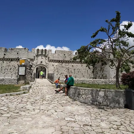 Casa Al Castello Lägenhet *